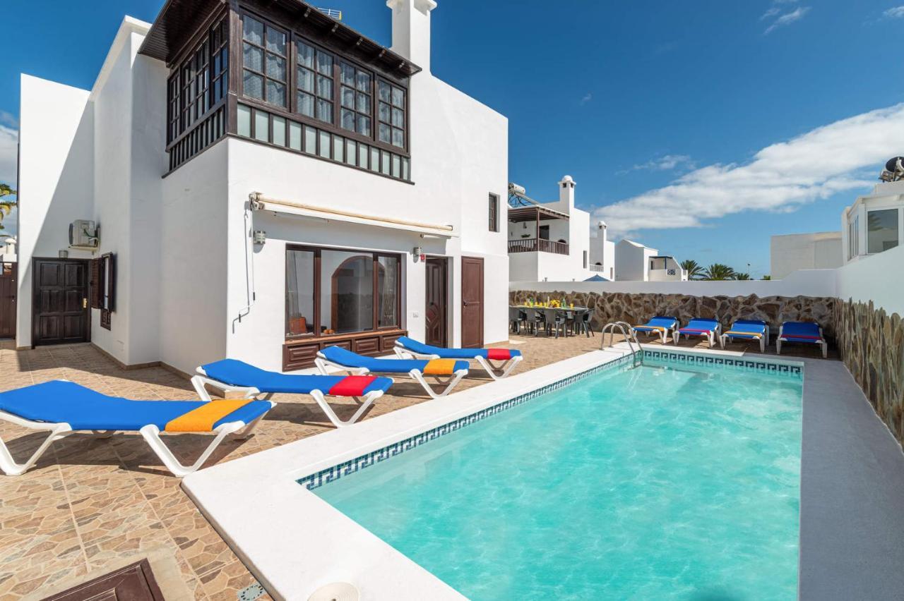 Villa Margarita By Villa Plus Tías Exteriör bild
